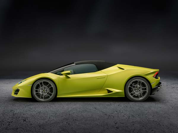 Los Angeles Auto Show 2016: Lamborghini Huracan RWD Spyder Unveiled