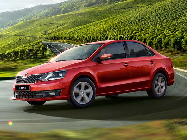 New Skoda Rapid vs Honda City — Battle For Supremacy! New Skoda Rapid vs Honda City — Battle For Supremacy!