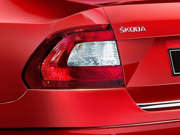 New Skoda Rapid vs Honda City — Battle For Supremacy! New Skoda Rapid vs Honda City — Battle For Supremacy!