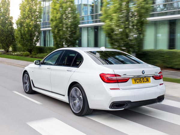 BMW Group Announce Recall Due To Airbag Sensor Issue