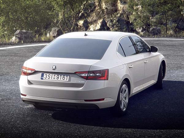 Top 10 Executive Sedans In India - Luxury Personified!