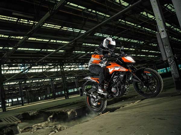 New KTM Duke 200 To Be Launched In India In Mid-2017