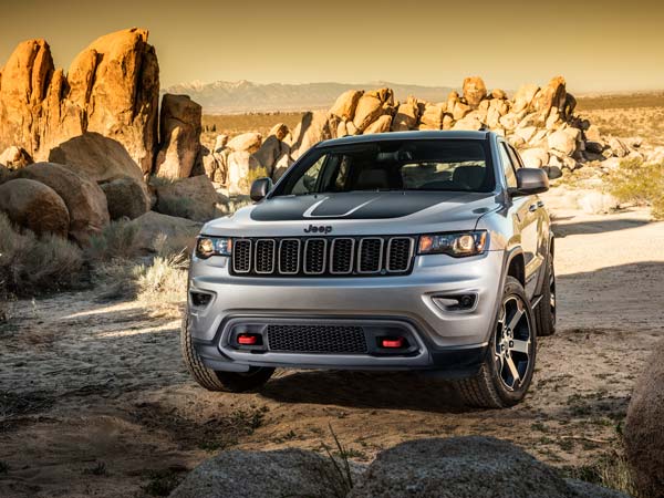Jeep To Launch Petrol Grand Cherokee And Wrangler Variants Next Month 