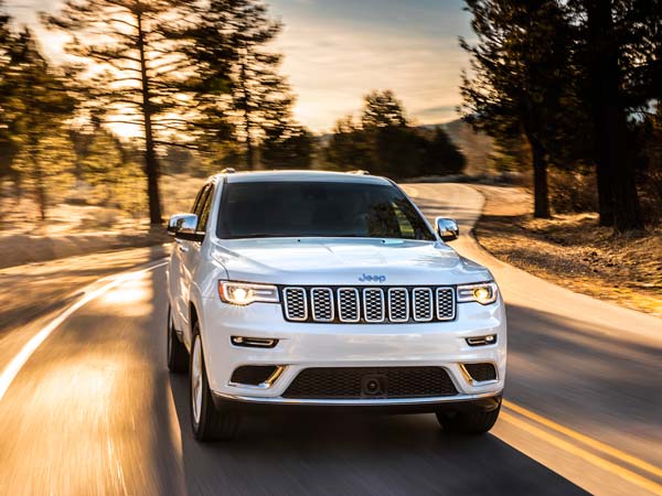 Fiat Chrysler Recalls Nearly 89,000 Cars Over Fuel Leaks & Problems With Windshield Wipers