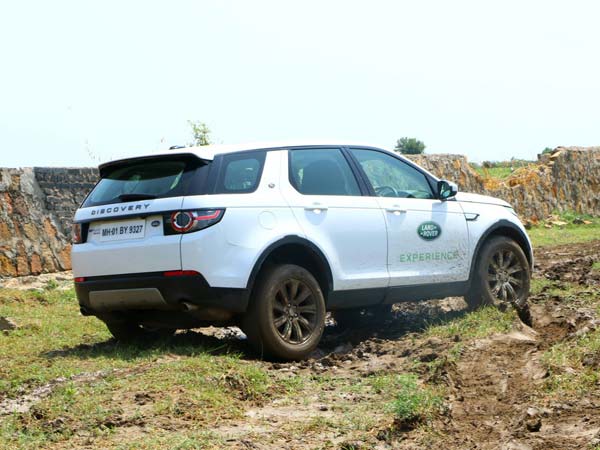 Ratan Tata - Cyrus Mistry Spat Will Not Impact Jaguar Land Rover’s Business