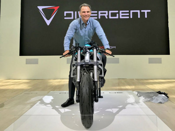 Divergent 3D Showcase 3D-Printed Motorcycle