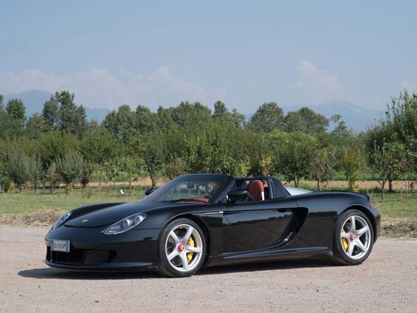 RM Sotheby's Duemila Ruote Auction Features A Stunning Range Of Ultra-Rare Supercars 