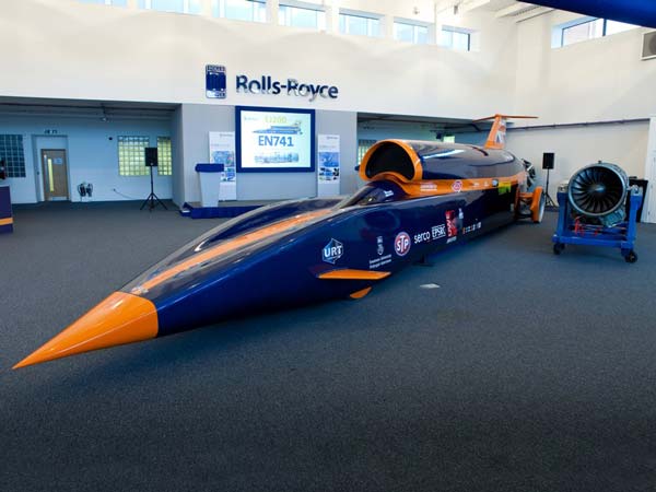 World’s Fastest Car Aiming To Hit 1600Km/h In 2017 — Has An Indian Connection