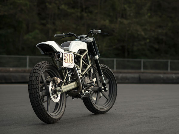 BMW G310R Flat Tracker Unveiled In Japan — Art Of Streamlining & Minimalism
