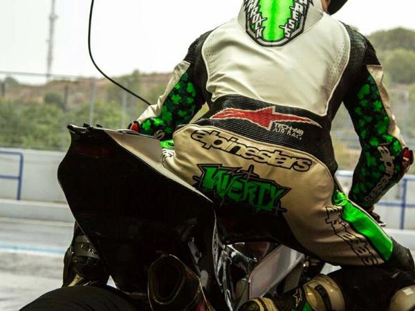 WSBK: Eugene Laverty Returns With Milwaukee Aprilia