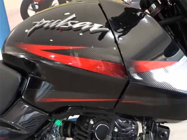2017 Bajaj Pulsar 150 Reaches Dealerships Ahead Of Launch