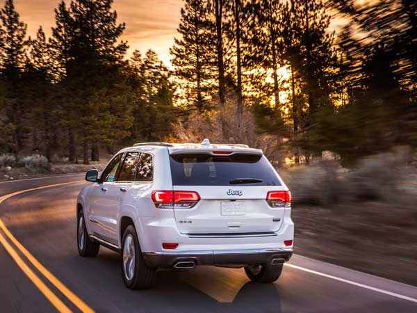 2017 Jeep Grand Cherokee All Wheel Drive Earns Five-Star Safety Rating