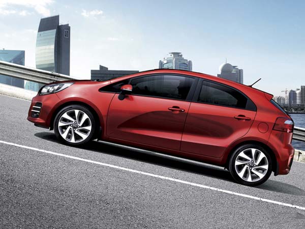 Ford Survey Reveals Wrong Beliefs Of Indian Drivers