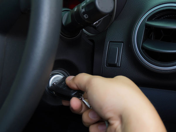 Ford Survey Reveals Wrong Beliefs Of Indian Drivers