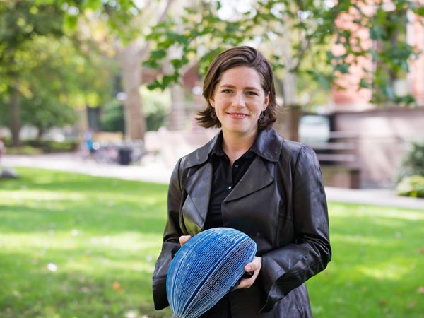 This Foldable, Cheap Cycling Helmet Is Made Out Of Paper