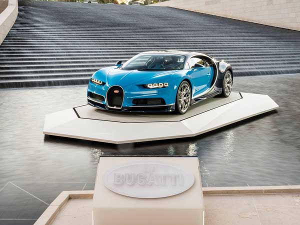 Bugatti Chiron Crashed by Test Driver At Volkswagen Headquarters