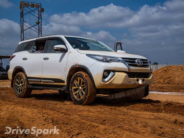 Toyota Records Ten Percent Growth In Domestic Sales In November