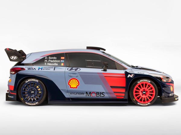 Hyundai Reveals 2017 i20 Coupe WRC In Monza