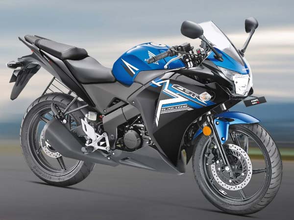 Two Wheeler Manufacturers Record Positive Growth In November Despite Demonetisation