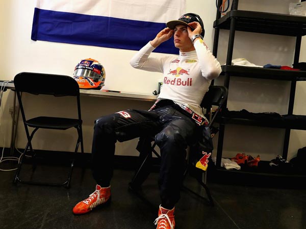 Red Bull Confident On Competing For 2017 F1 Championship Red Bull Confident On Competing For 2017 F1 Championship