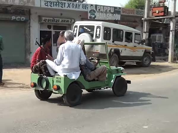 60-Year-Old Indian Mechanic Builds The Perfect Miniature Jeep