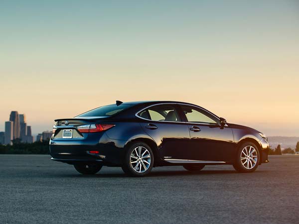 Next-Gen Lexus LS To Get Hydrogen Power