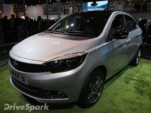 Honda Hornet 160R & Tata Kite5 Win CII Design Excellence Award 