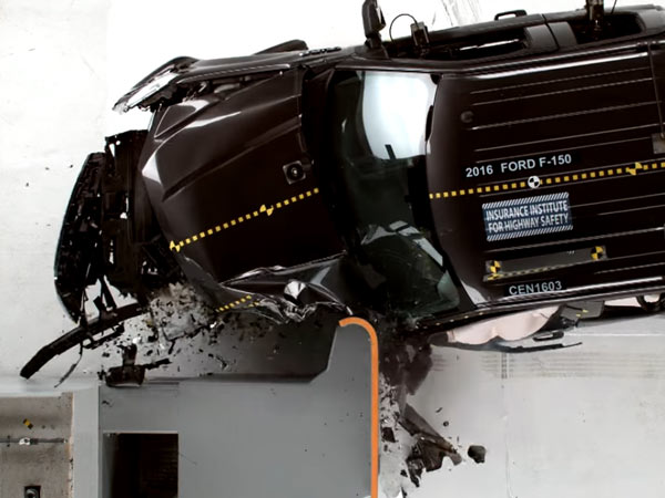 Top 5 Car Safety Features You Might Not Know It Existed