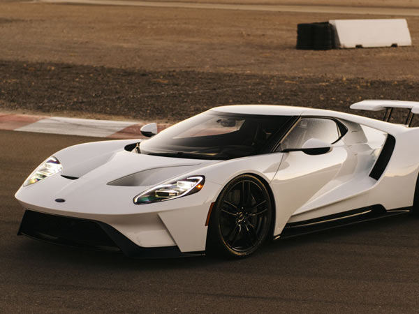 2017 Ford GT To Feature Five Driving Modes