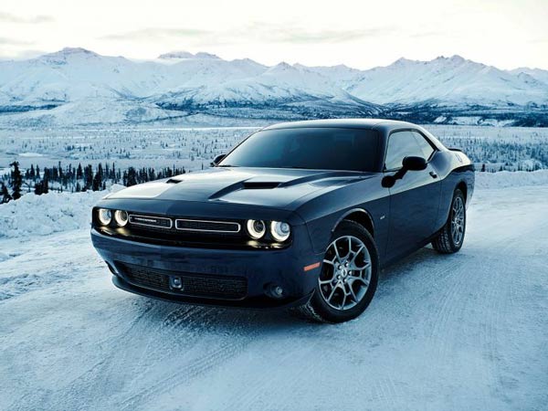 Dodge Challenger GT Unveiled; Gets All-Wheel-Drive And A V6