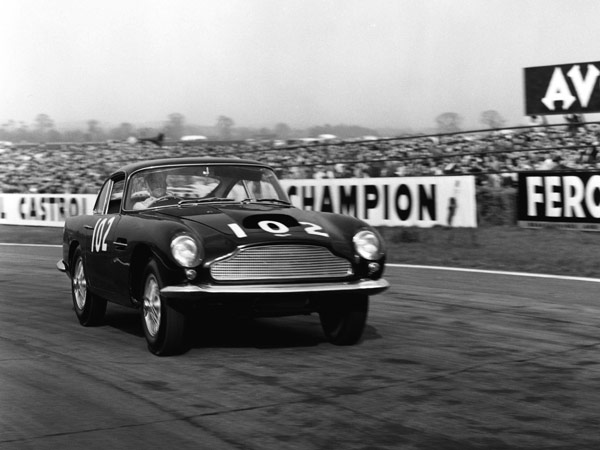 Aston Martin To Sell 25 Brand New DB4 GTs Next Year