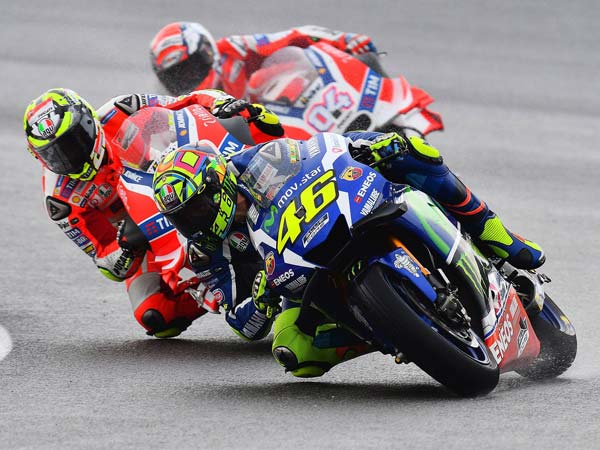 Michelin’s Intermediate Tyres Dropped By MotoGP For 2017