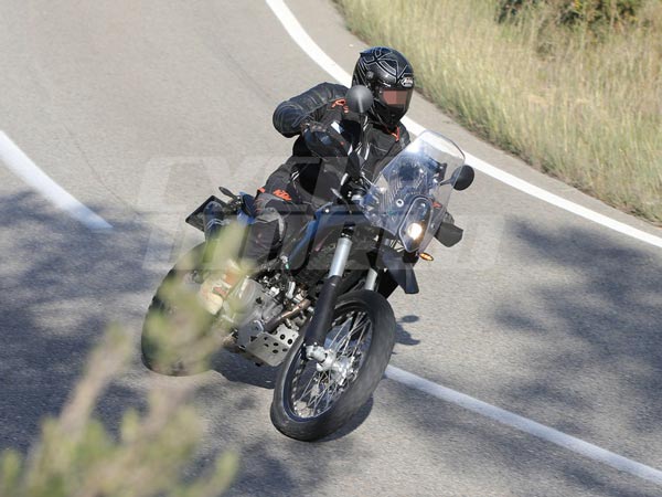 2018 KTM 390 Adventure Spy Images And Complete Details