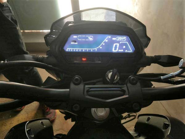 Bajaj Dominar 400 With Dual Channel ABS Spied Ahead Of Launch