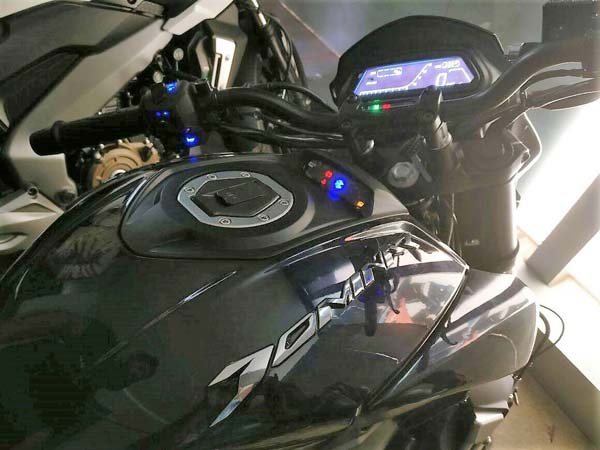 Bajaj Dominar 400 With Dual Channel ABS Spied Ahead Of Launch