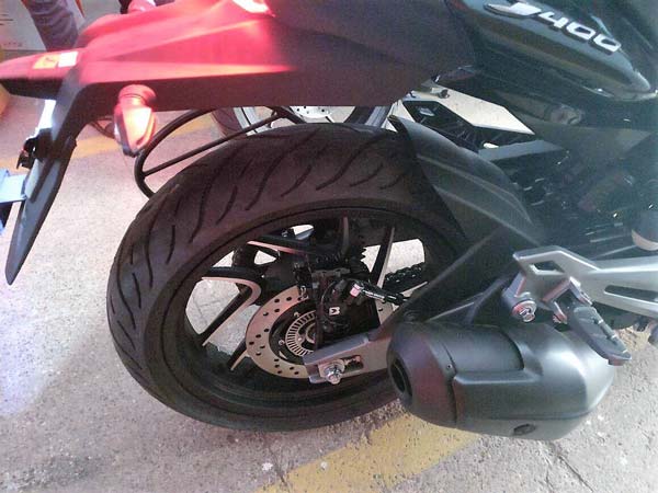 Bajaj Dominar 400 With Dual Channel ABS Spied Ahead Of Launch