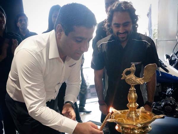 Triumph Motorcycles Inaugurates New Dealership In Delhi