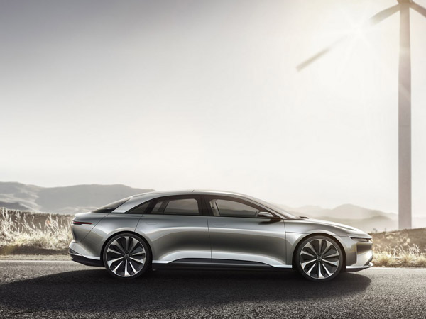 Lucid Motors Unveils The Air, A 1,000bhp Sedan With Executive Interior