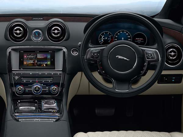 Jaguar’s Electric Sedan Might Be XJ Successor