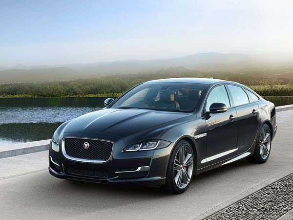Jaguar’s Electric Sedan Might Be XJ Successor