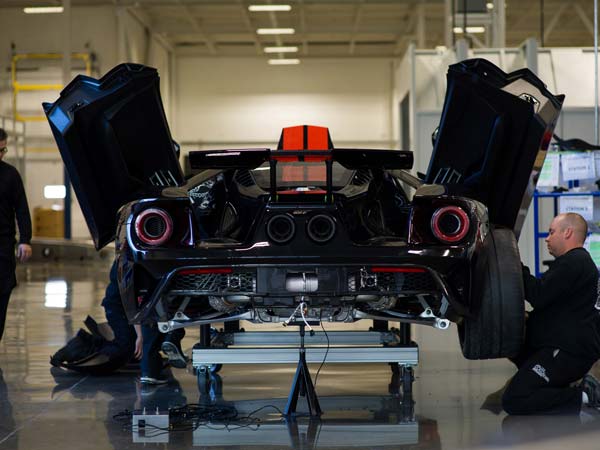 First Batch Of 2017 Ford GT Rolls Off The Assembly Lines