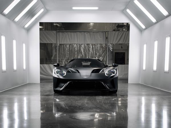 First Batch Of 2017 Ford GT Rolls Off The Assembly Lines