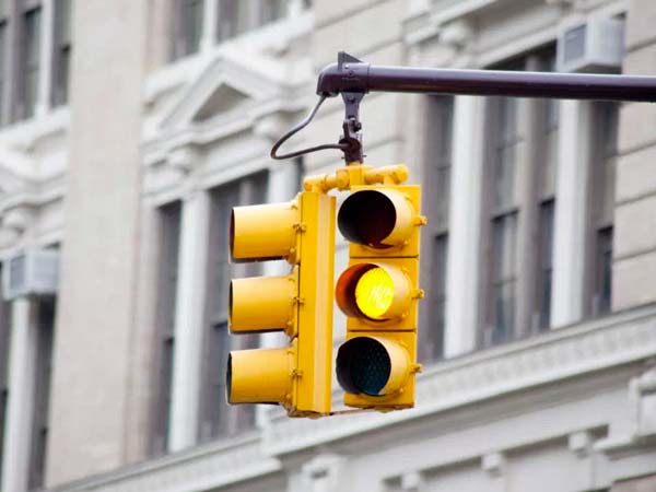 10 Most Common Driving Mistakes That You Are Probably Not Aware Of