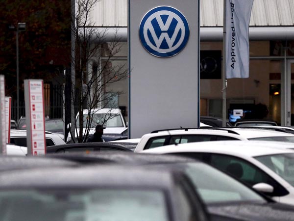 Volkswagen To Compensate $1 Billion To US Customers Over Emission Scandal