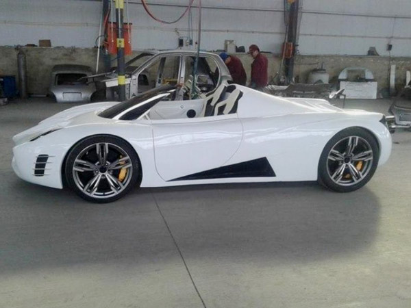 This Chinese Pagani Huayra Rip-Off Has Unbelievable Horsepower 