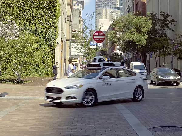 Uber Self-Driving Cars Head To Arizona After California Dispute