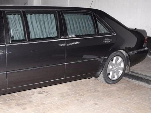 Vladimir Putin's Mercedes Limousine Is Up For Grabs For A Whopping $1.3 Million