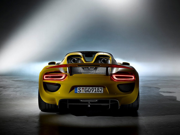 Porsche 918 Spyder Recalled Over Suspension Issue