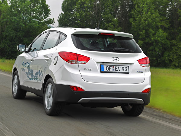 Hyundai’s Next-Generation Tucson Fuel Cell Gets A Massive Range Boost Hyundai’s Next-Generation Tucson Fuel Cell Gets A Massive Range Boost