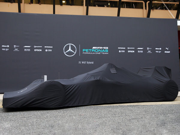 Mercedes Team Announces The Launch Date Of 2017 F1 Car